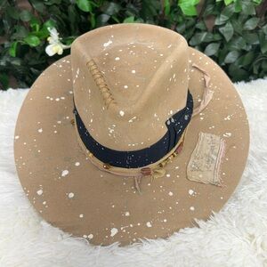 Stylish Tan Women's Hat with Black Band